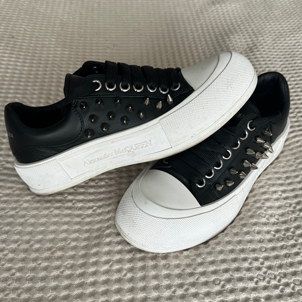 Leather spikes Mc queen sneakers size 41